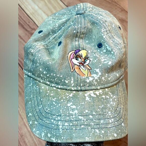 Accessories - Lola Bunny Hat. One size. Space Jam.